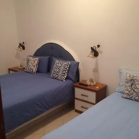Casetta Anacaprese Bed & Breakfast 2*